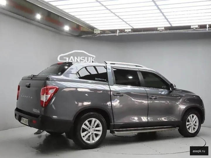 SsangYong Rexton 4