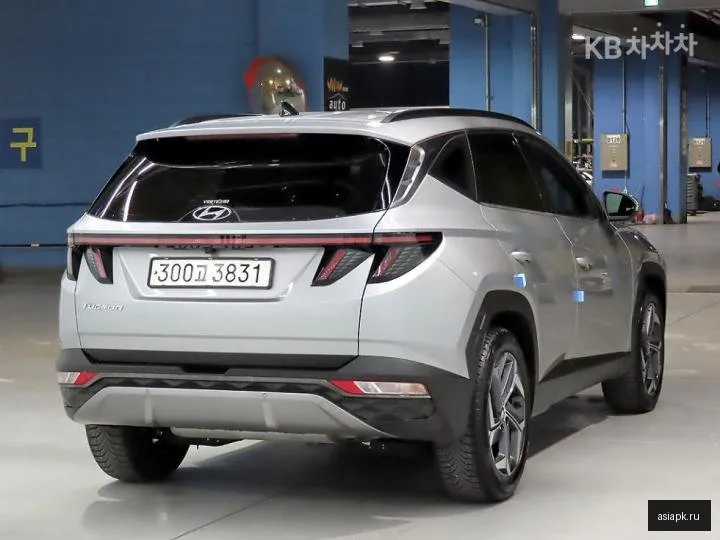 Hyundai Tucson 4