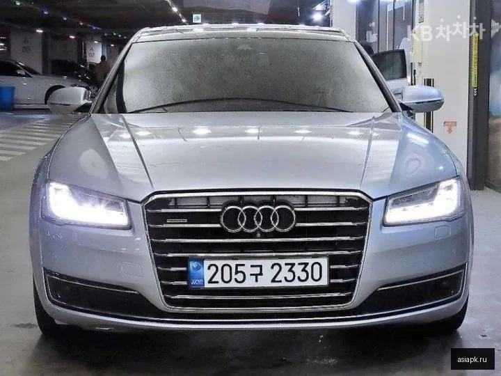 Audi A8 2