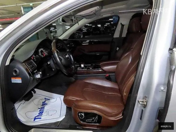 Audi A8 6