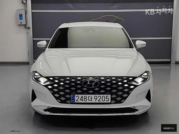 Hyundai Grandeur 2