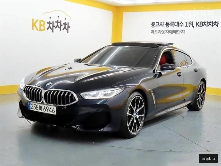 BMW 8-Series 2