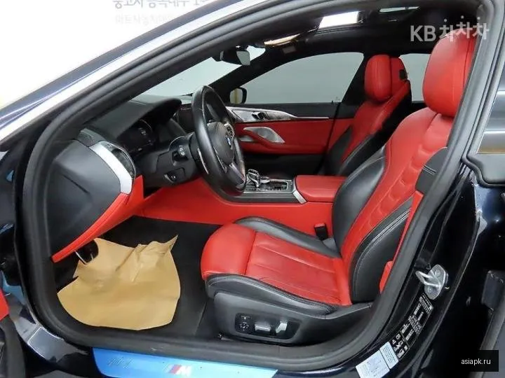 BMW 8-Series 5