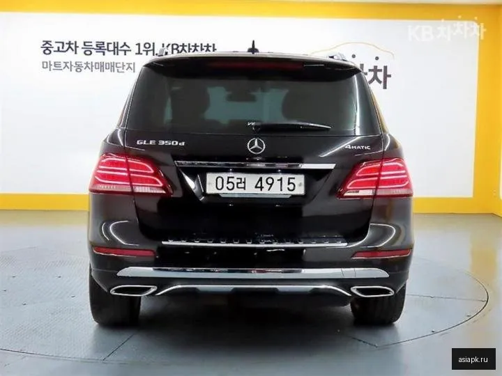 Mercedes-Benz GLE-Class 3