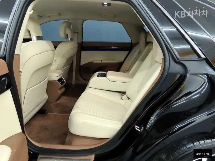 Hyundai Grandeur 6