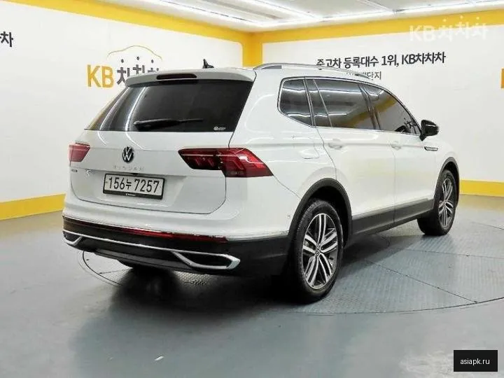 Volkswagen Tiguan 4