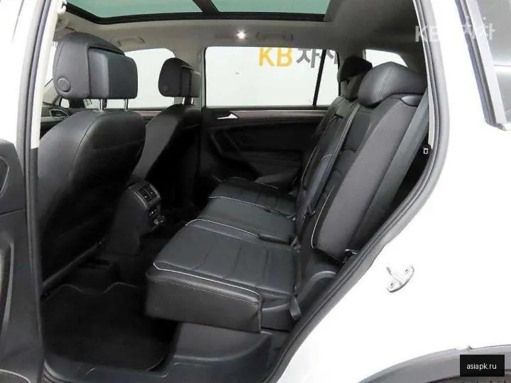 Volkswagen Tiguan 6