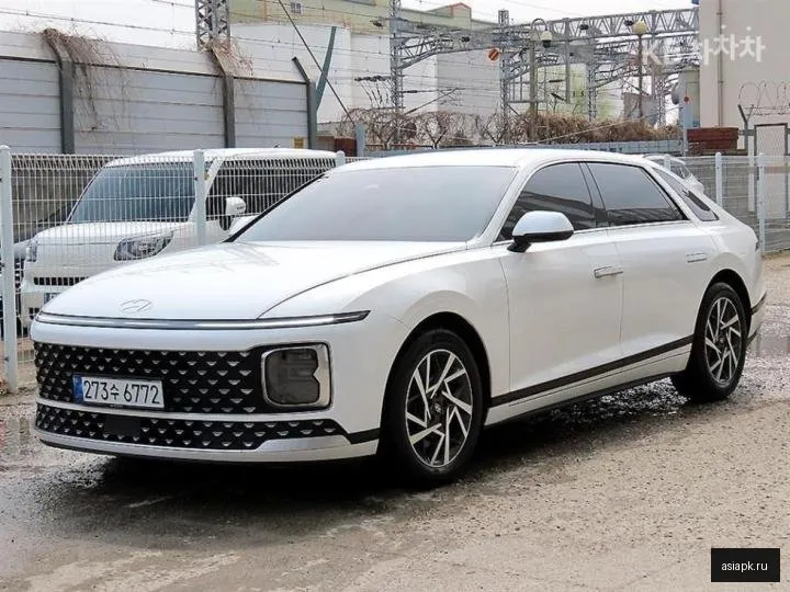 Hyundai Grandeur 2