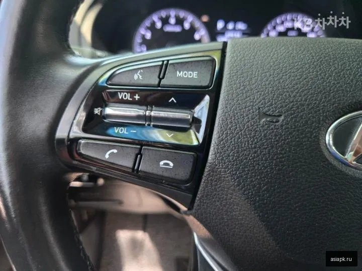 Hyundai Grandeur 3