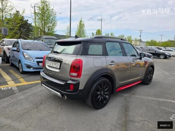 MINI Countryman 3