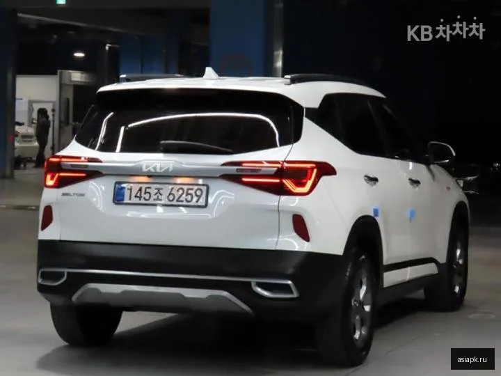 Kia Seltos 4