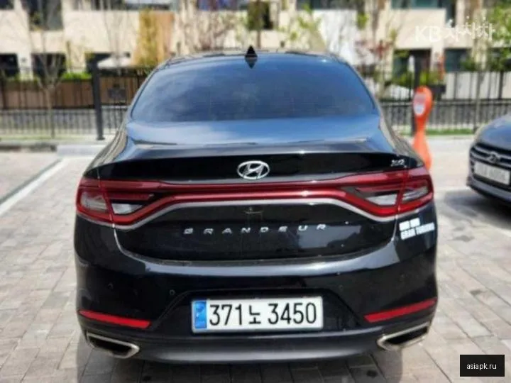 Hyundai Grandeur 2