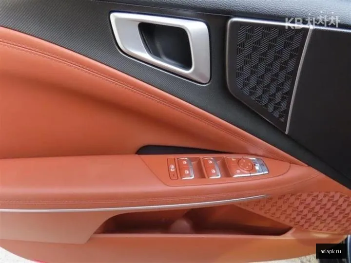 Kia K8 6