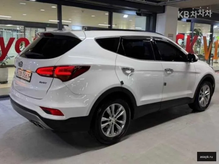 Hyundai Santa Fe 4