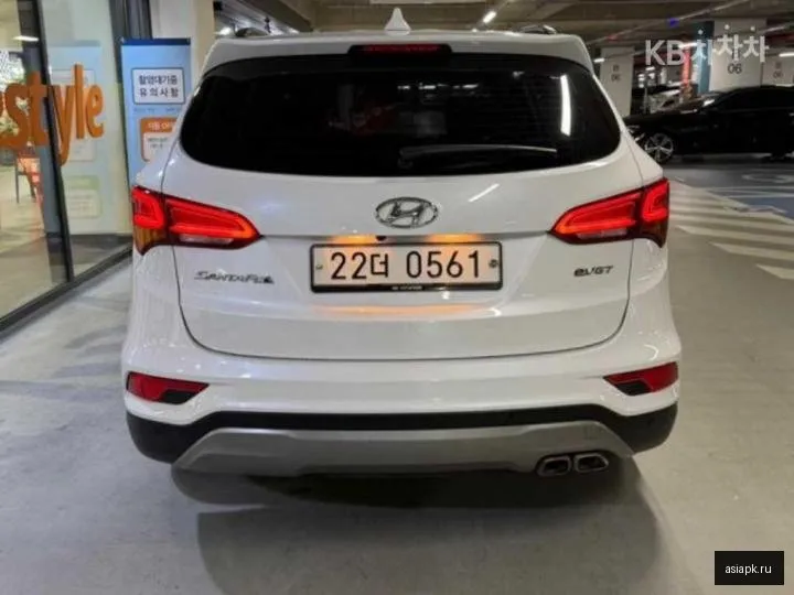 Hyundai Santa Fe 5