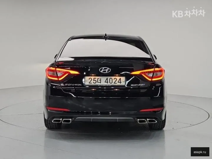 Hyundai Sonata 5