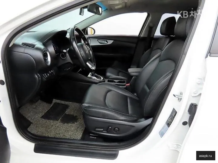 Kia K3 5