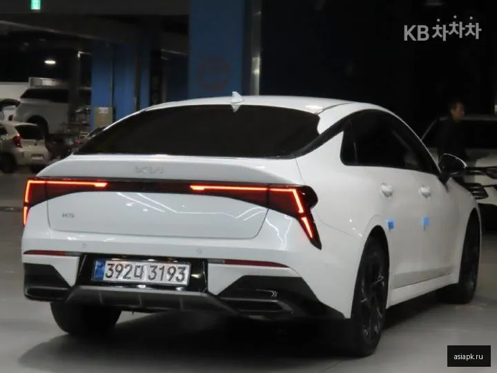 Kia K5 4