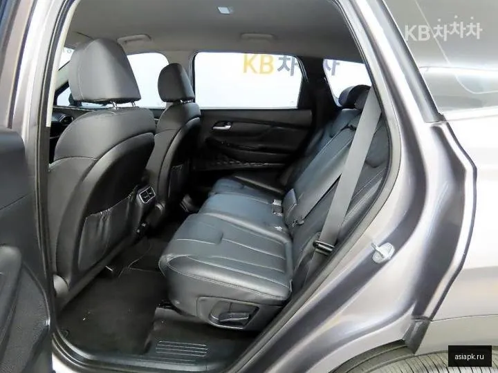 Hyundai Santa Fe 6