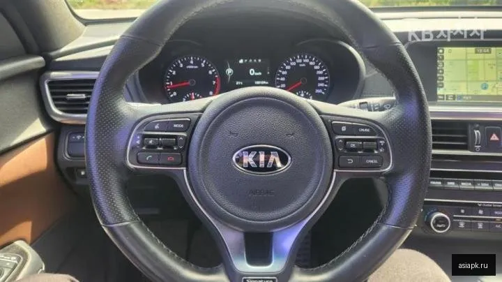 Kia K5 5