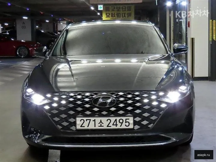 Hyundai Grandeur 2