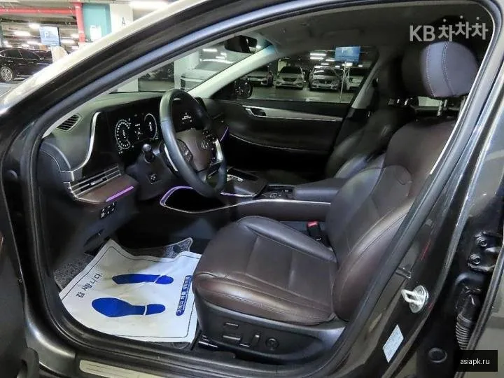 Hyundai Grandeur 6