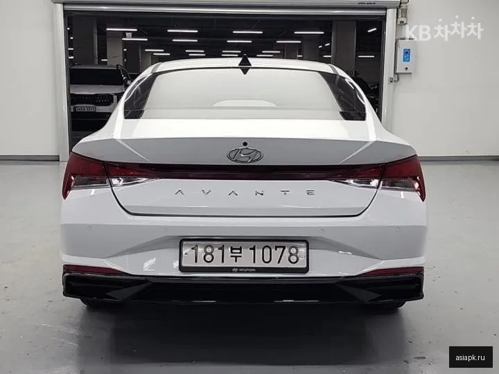 Hyundai Avante 3