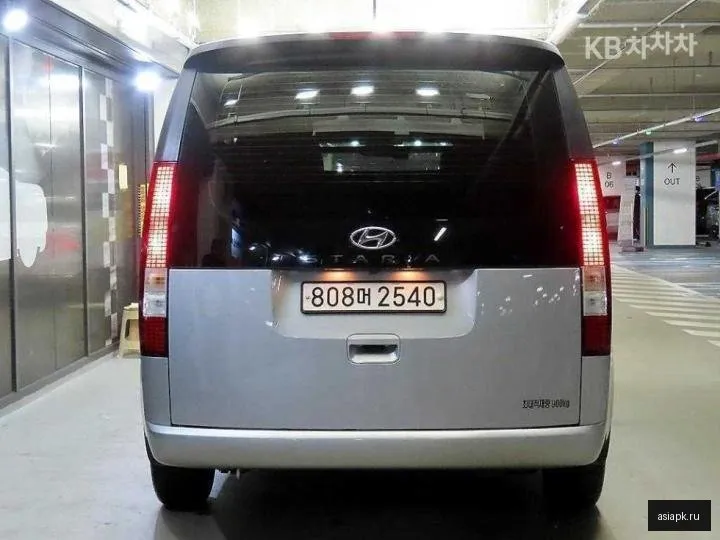 Hyundai Staria 5