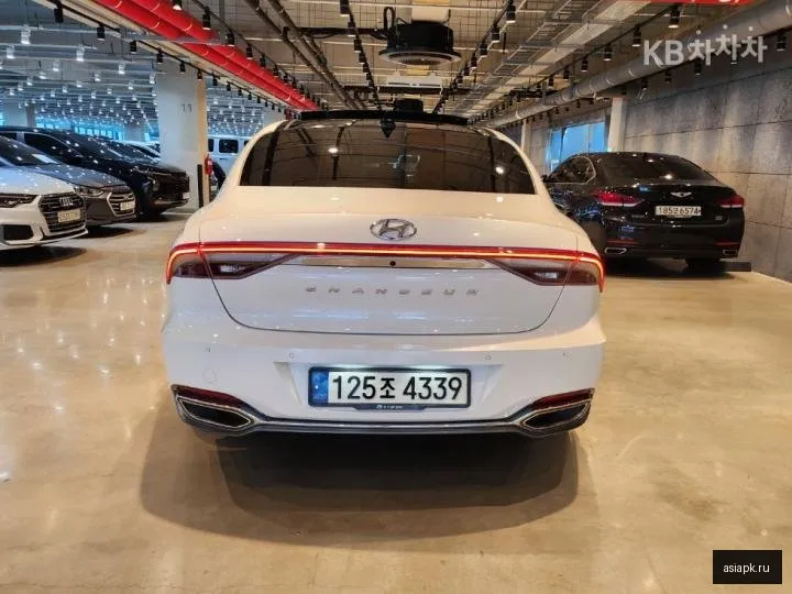 Hyundai Grandeur 5