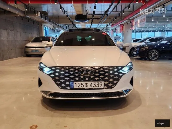 Hyundai Grandeur 2
