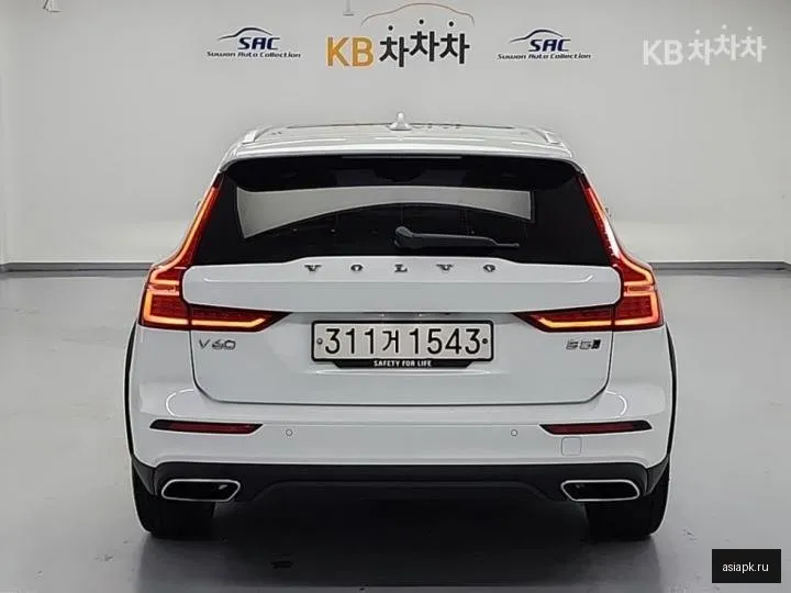 Volvo V60 3