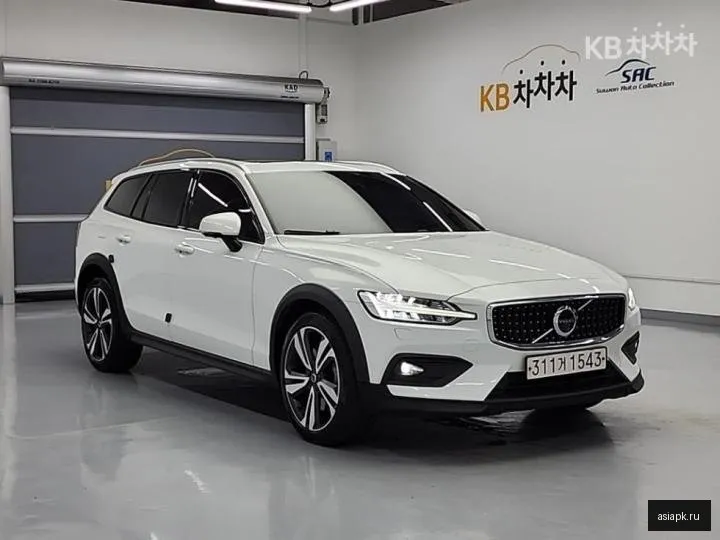 Volvo V60 4