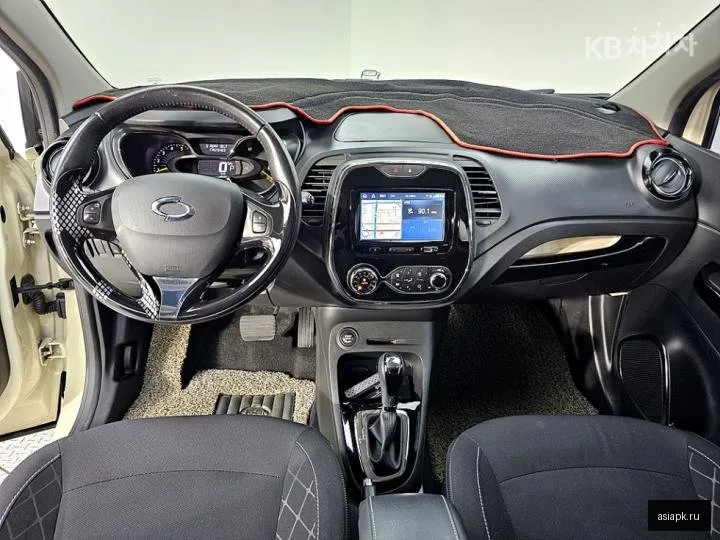Renault Captur 5