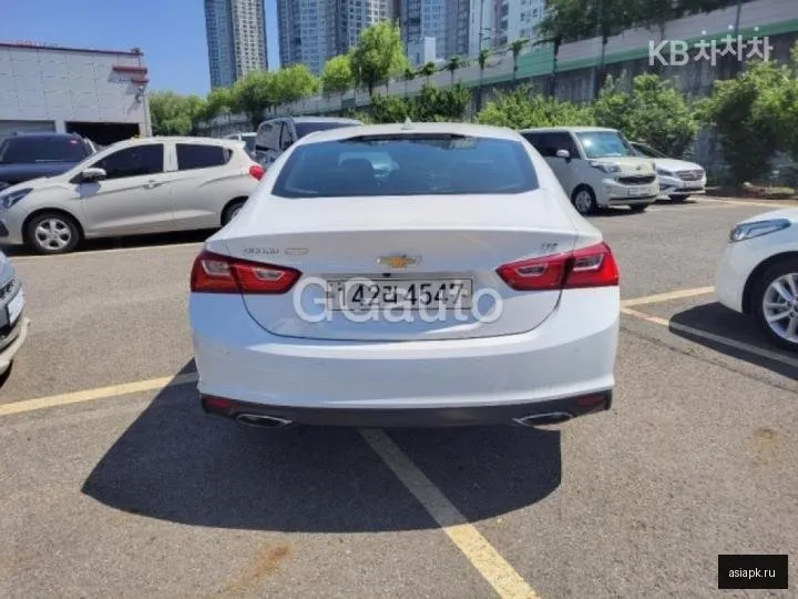 Chevrolet Malibu 4
