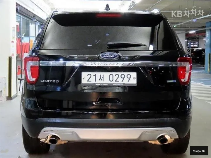 Ford Explorer 5
