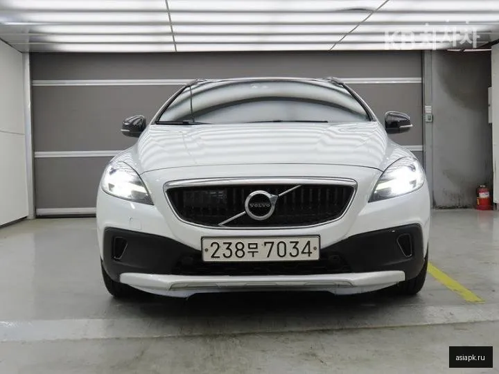 Volvo V40 2