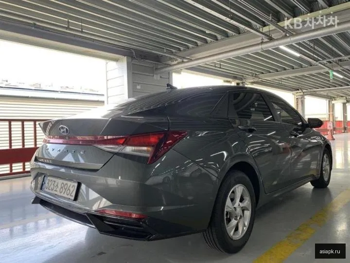Hyundai Avante 3