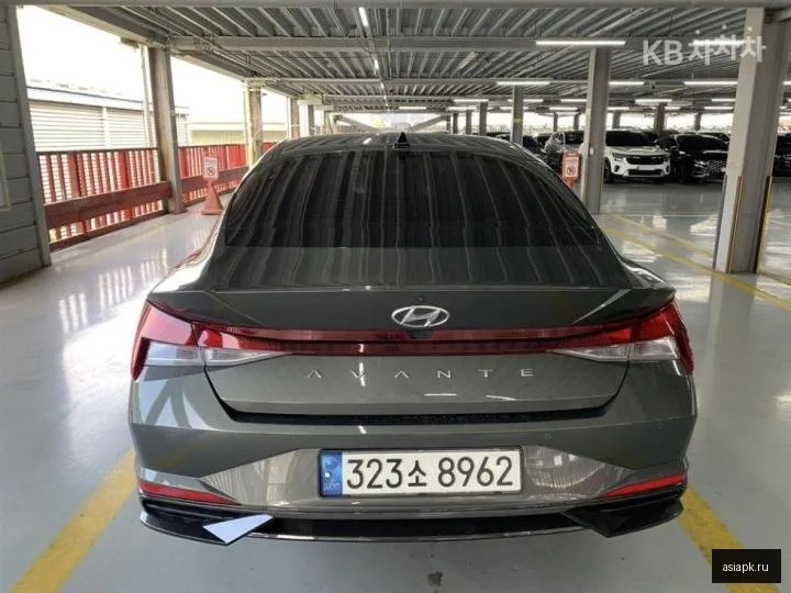 Hyundai Avante 4