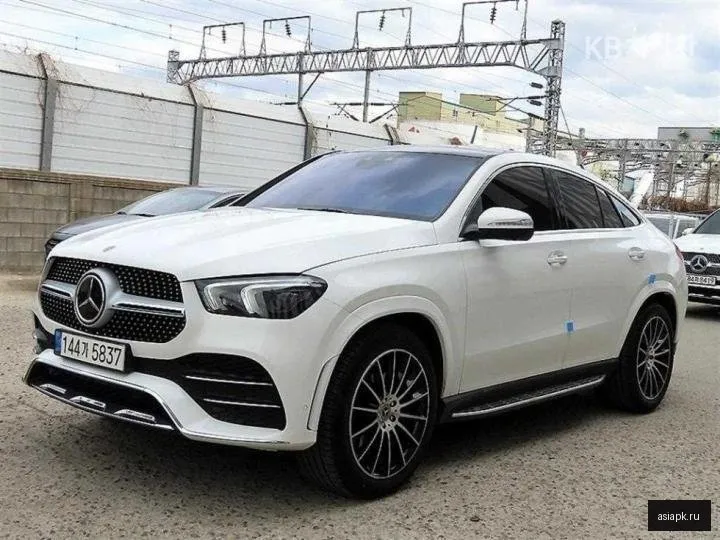 Mercedes-Benz GLE-Class 2