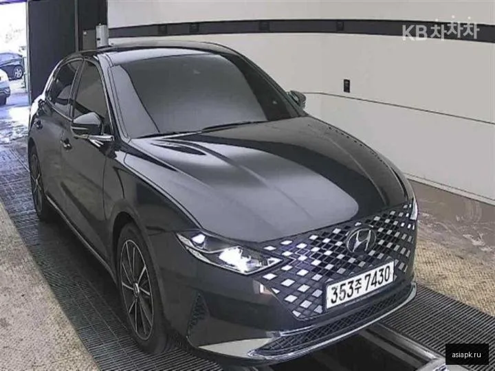 Hyundai Grandeur 2