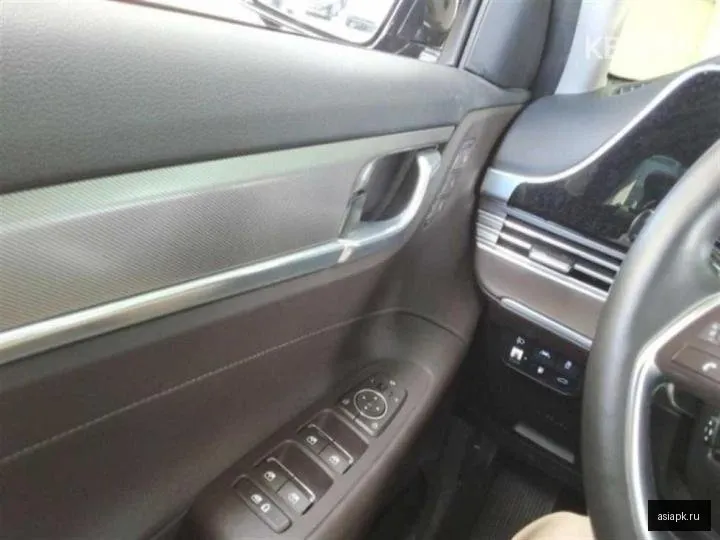 Hyundai Grandeur 5