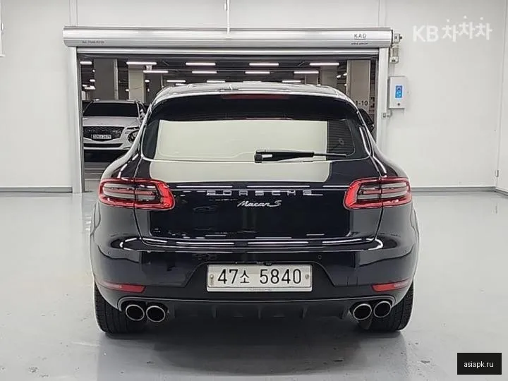 Porsche Macan 3