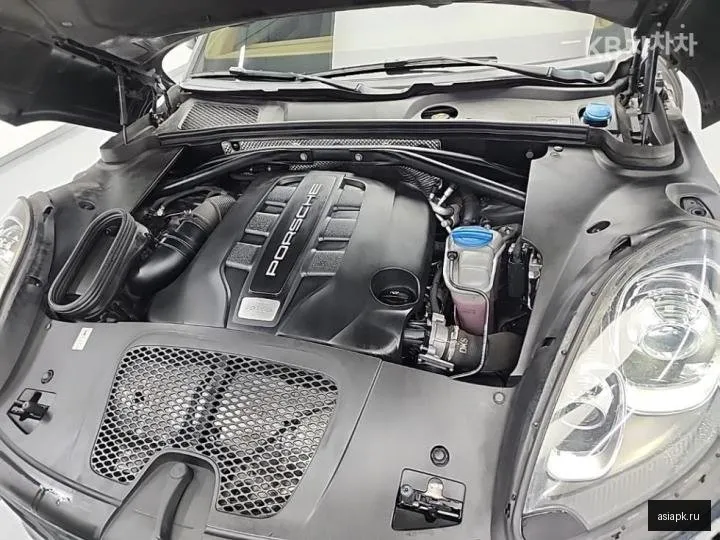 Porsche Macan 5