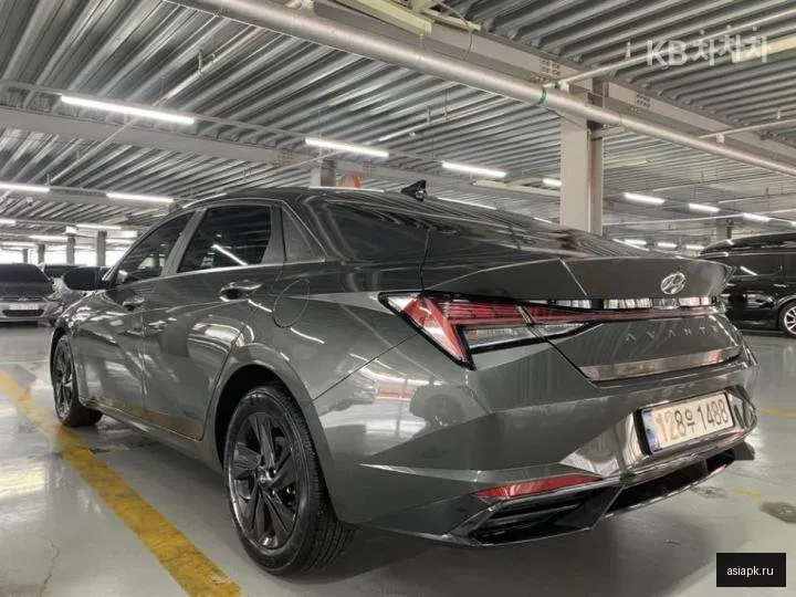 Hyundai Avante 3