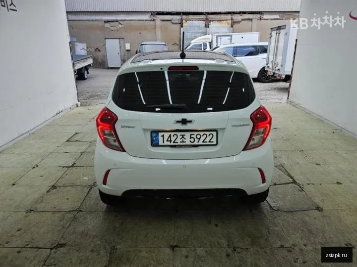 Chevrolet Spark 4