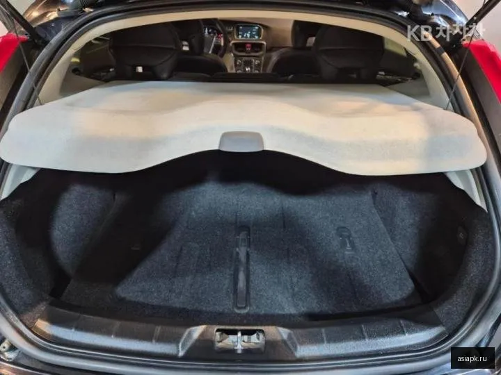Volvo V40 5