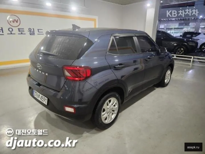 Hyundai Venue 6
