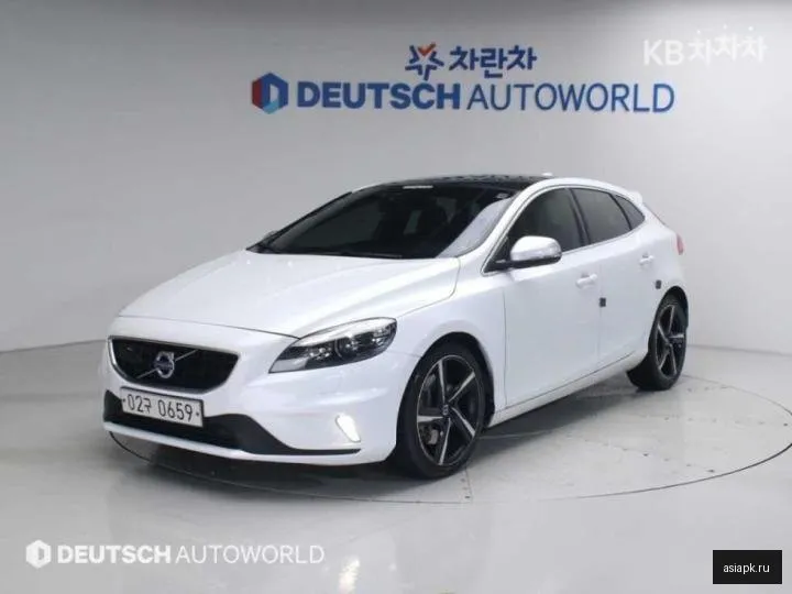 Volvo V40