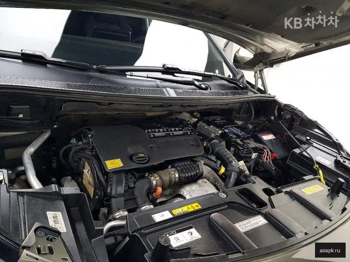 Peugeot 5008 6
