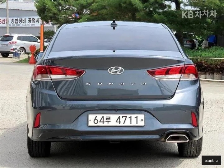 Hyundai Sonata 4